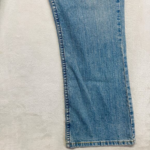 Levi Strauss Jeans Women 16 Short Med Wash Blue Denim Bootcut Stretch Low Rise - Picture 2 of 13